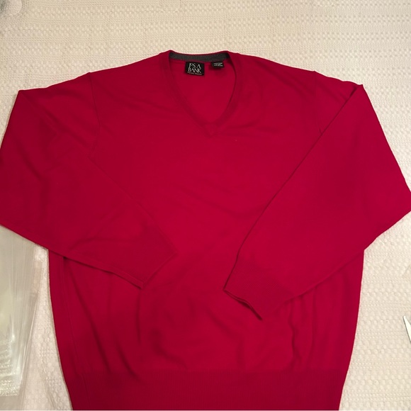 Jos. A. Bank Other - Jos. A. Bank V-Neck Sweater in Bold Red 100% Merino Wool‎